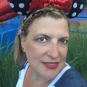 Meet your Posher, Kristina